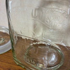 ピーナッツガラスジャーの画像