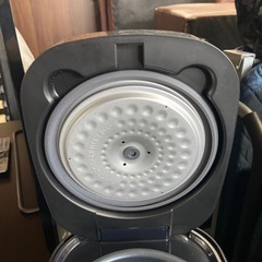 IRIS OHYAMA ５合炊飯器　2023年製の画像