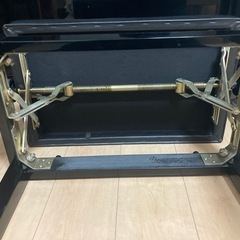 ピアノ椅子の画像
