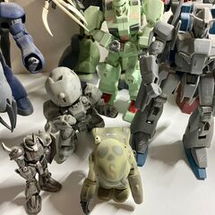 プラスチック製ロボットモデル 11体の画像