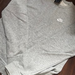 NIKEトップスの画像