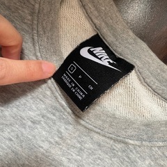 NIKEトップスの画像
