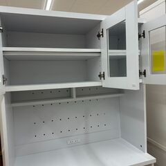 【ジャングルジャングル和歌山店】【Wa3219】食器棚　リユースショップ リサイクルショップ 中古家具 中古家電 中古自転車 古着 冷蔵庫 洗濯機 エアコン 電子レンジ テレビ オフィス家具 ヴィンテージ アンティーク 和歌山市 岩出市 海南市 岬町 和歌山 大阪の画像