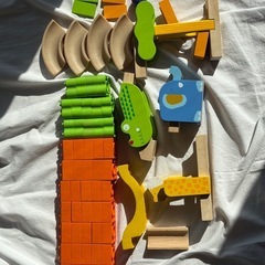 木製からくりおもちゃの画像