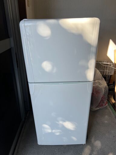 ☆状態良好！☆ TOSHIBA 2ドア冷蔵庫 120L YR-12T 2009年製ですが良好です