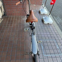 20インチ　外装6段変速　サスペンション付き折り畳み自転車　ブラックの画像