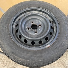 鉄ホイール付きスタッドレスタイヤ　175/65R14の画像