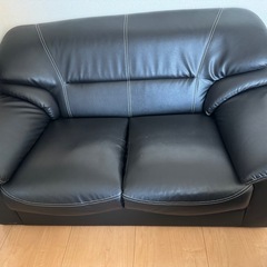2人がけソファーブラック