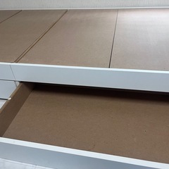 シングルベット フレーム【コンセント、収納付き】の画像