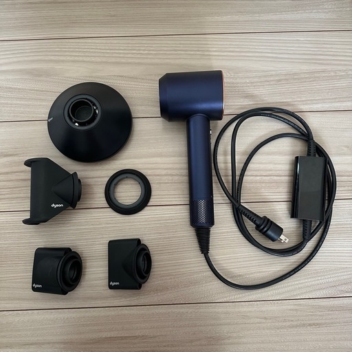 Dysonドライヤー(価格相談可！)
