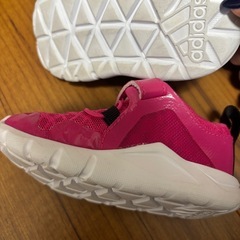 adidas ベビー　スニーカー　12センチの画像