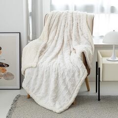 アイボリー 毛布 ブランケット ひざ掛け 大判 発熱二枚合わせ　...
