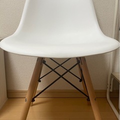 【急ぎ　11/9(日)まで】ダイニングチェアの画像