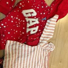 サイズ90〜100　パーカー1点ズボン4点Ｔシャツ1点の画像