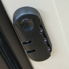 新品 HUNDRED キャリーケース Lサイズ 95L MCR-001 ハードケース ベージュ スーツケース キャスター付き キャリーバッグ 札幌市 清田区 平岡の画像