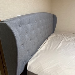 カリフォルニアキングサイズベッドの画像