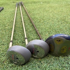 ゴルフセット　ブリジストンの画像