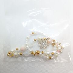 ハンドメイド ブレスレット白 雪の結晶   ２個 親子ペアセットの画像