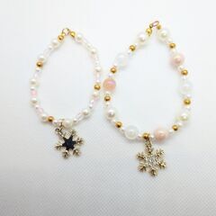 ハンドメイド ブレスレット白 雪の結晶   ２個 親子ペアセット