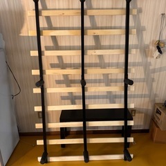 シングル ベットフレームの画像