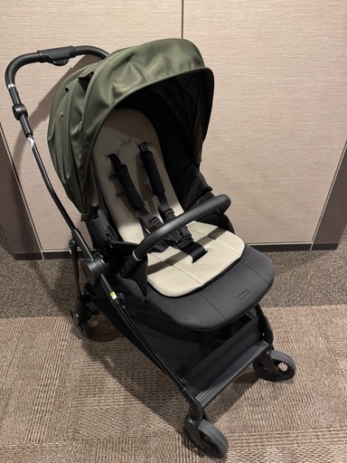 ルーチェフリー アップリカ リミテッドカーキ Aprica ベビーカー