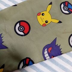 ポケモン　ジャンパー　130cmの画像