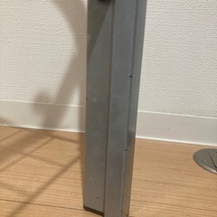 ガラステーブルの画像