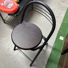 折りたたみチェアーの画像