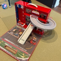 トミカ　パノラマケース　収納　遊び　カーズの画像