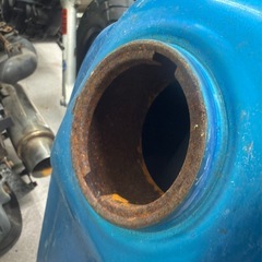 TW 200 225 燃料タンクの画像