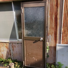 アルミサッシ　開戸　勝手口の画像