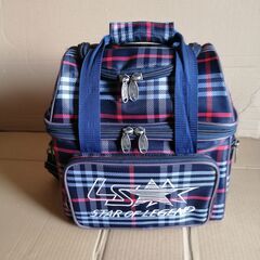 ボウリング用品（バッグ、他多数）の画像