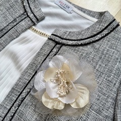 エニィファム anyFam ツーピース スーツ ブラウス コサージュもセットで 入学式 卒業式の画像