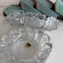 ガラス灰皿　4個セット　レトロ　箱付13cmの画像