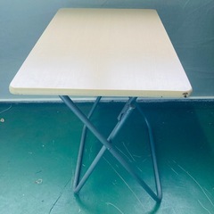 コメリ　折りたたみテーブル　折りたたみ机　作業台　の画像