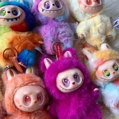 カラフルぬいぐるみ
の画像