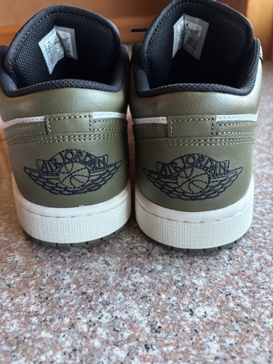 『値下げしました』NIKE エアジョーダンLow【試し履きのみ】