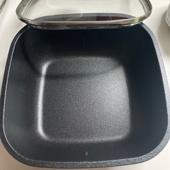 四角いフライパンの画像