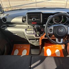 【総額コミコミ】広島発プライムゲート25年NBOX　GSSパッケージ　車検令和８年７月３０日　ワンオーナー　両側パワースライドドア　純正１４インチアルミホイール　ETC　前後ドラレコ　ブラック内装　スマートキー　プライバシーガラス　タイミングチェーン　修復歴無し　ディーラー系オートオークション仕入　軽自動車　格安の画像