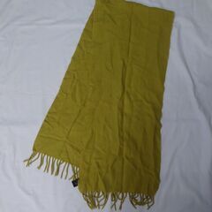 ( E-4 )agnes b. アニエスベー ストール マフラー ウール１００％ イエロー からし色 おしゃれ 中古の画像