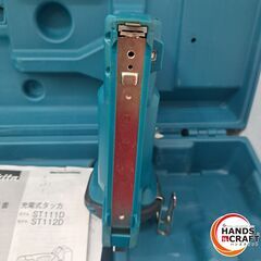 ✨マキタ　中古　ST111D　充電式タッカ　14.4V　保護メガネ/ケース付き✨うるま市田場✨の画像