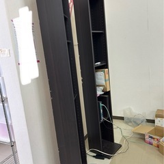 棚　可動可能棚付き　大川家具購入　2台で1000円 ですの画像