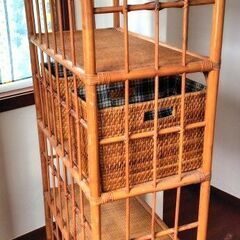 【引取りのみ】【千葉県印西市】ラタン 4段シェルフの画像