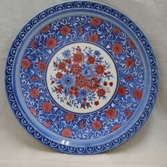 [1679J] 四日市 ばんこ焼 お料理器揃 大皿 陶器 ２枚セット 赤 青 花模様の画像
