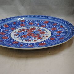 [1679J] 四日市 ばんこ焼 お料理器揃 大皿 陶器 ２枚セット 赤 青 花模様の画像