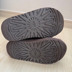 UGG Australia 5251T/160/US9/トドラークラシック/ムートンブーツ 子供 キッズの画像