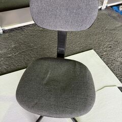 【お引取 限定】オフィスチェア　キャスター付き　事務椅子　＊017Hの画像