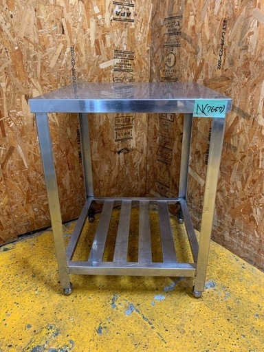 N(7657) ステンレス作業台 W600D600H800 厨房用品 飲食店 店舗用 業務用 直接引き取り歓迎 大阪