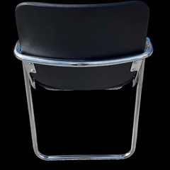 オフィス椅子の画像