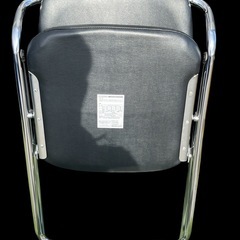 オフィス椅子の画像